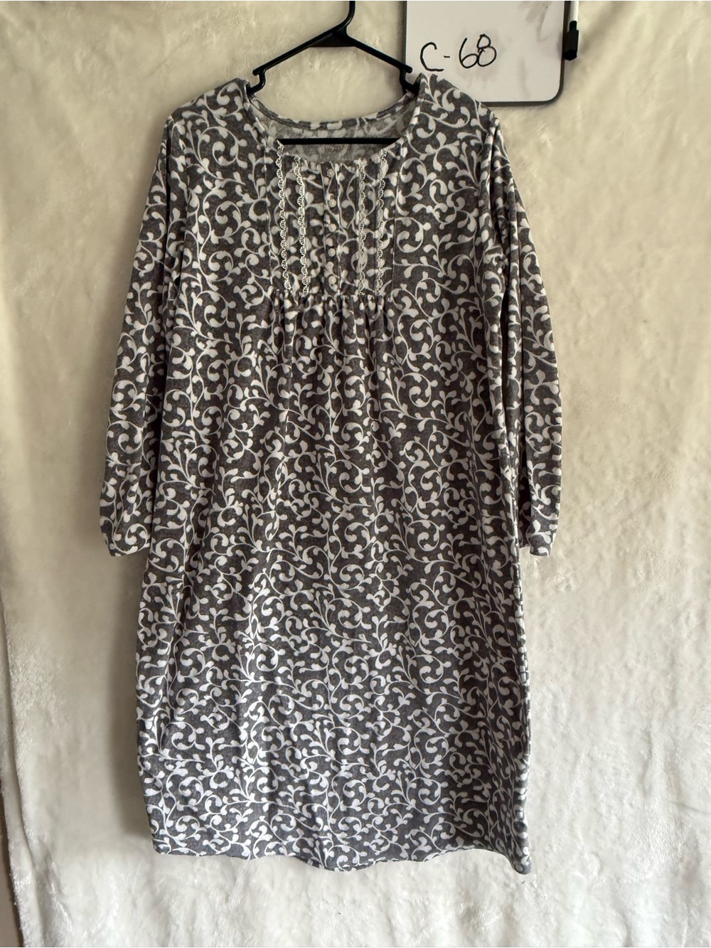croft & barrow Gray and White Patterned Long Sleeve Nightgown